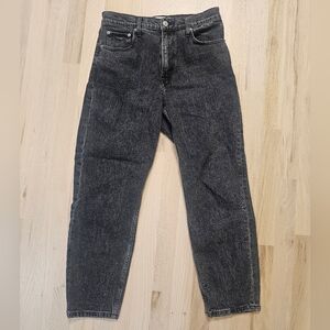 Abercrombie & Fitch High Rise Mom Jeans